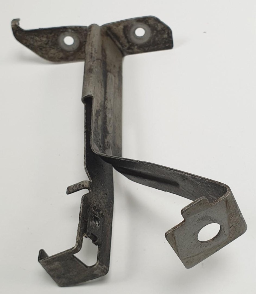 фото №4, Кронштейн кронштейн защита перед mercedes w204