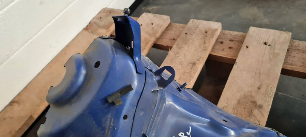 фото №11, S3 8y a3 носик крыла лонжерон правая правый перед lz5m