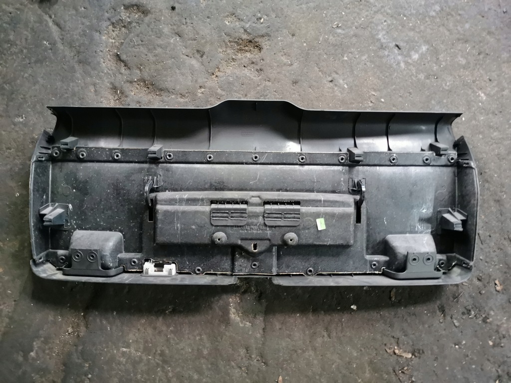 фото №4, Audi a4 b6 корпус кришки задня avant