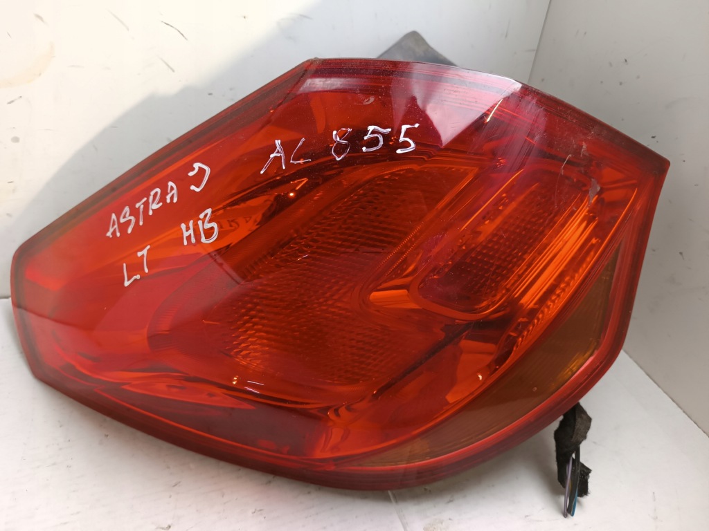 Купити Фара задні ліве ліва opel astra iv j hb 13262011