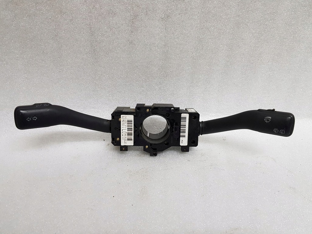 фото №1, Переключатель комбинированный 4b0953503f skoda fabia i