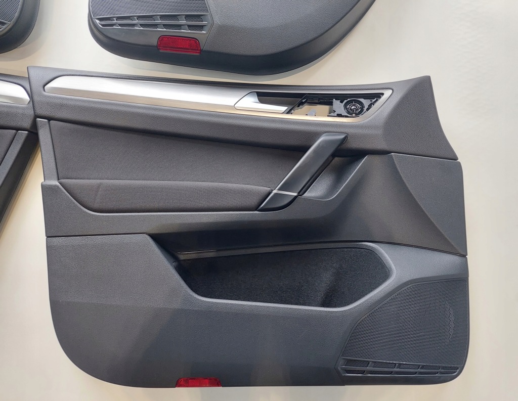 фото №10, Boczeki двері комплект 4 szt vw golf vii sportsvan