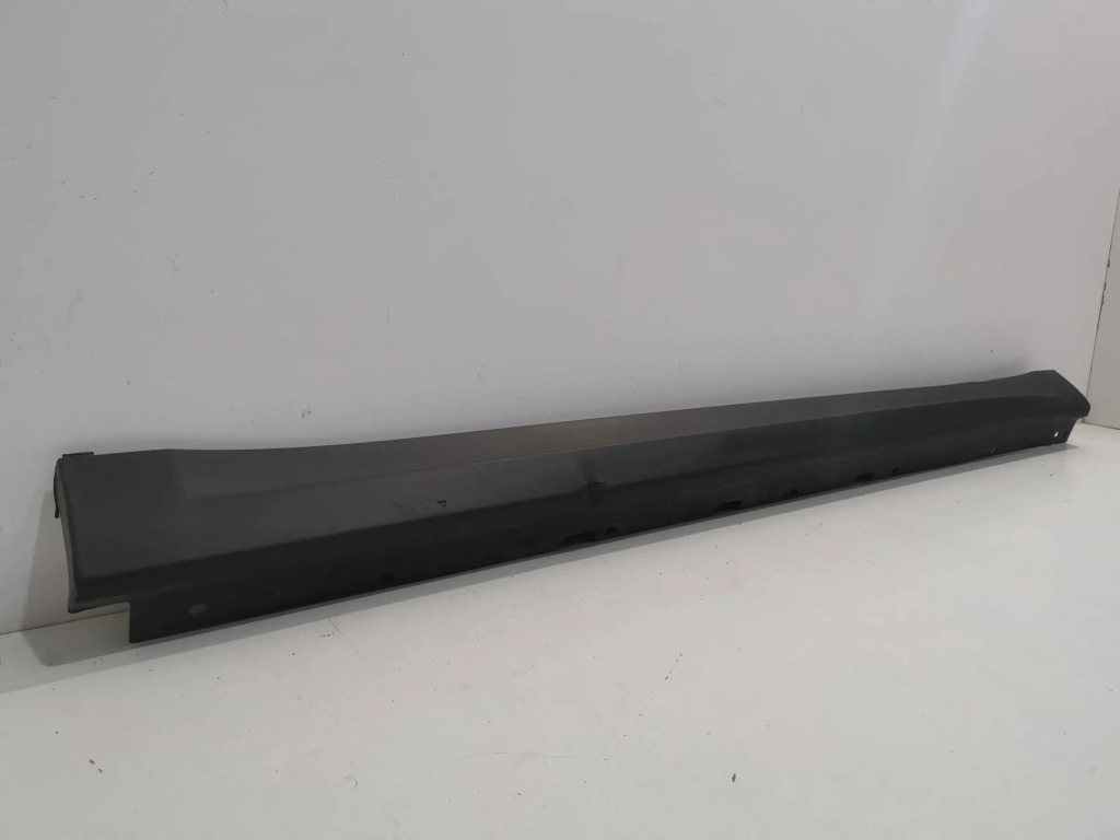 фото №6, Alfa romeo stelvio 16- ліва молдинг поріг