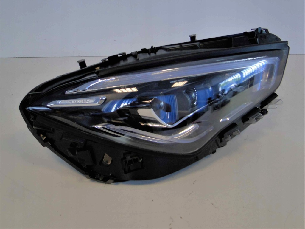 фото №7, Mercedes cla 118 лампа права led multibeam