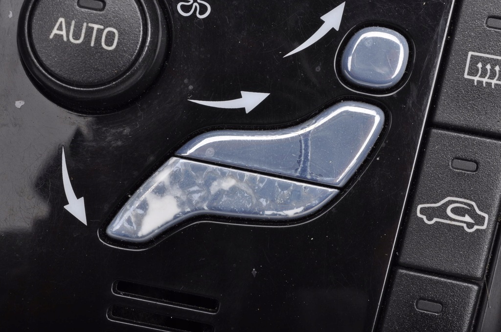 фото №7, Volvo s60 ii v60 панель перемикач кондиціонера 31443427