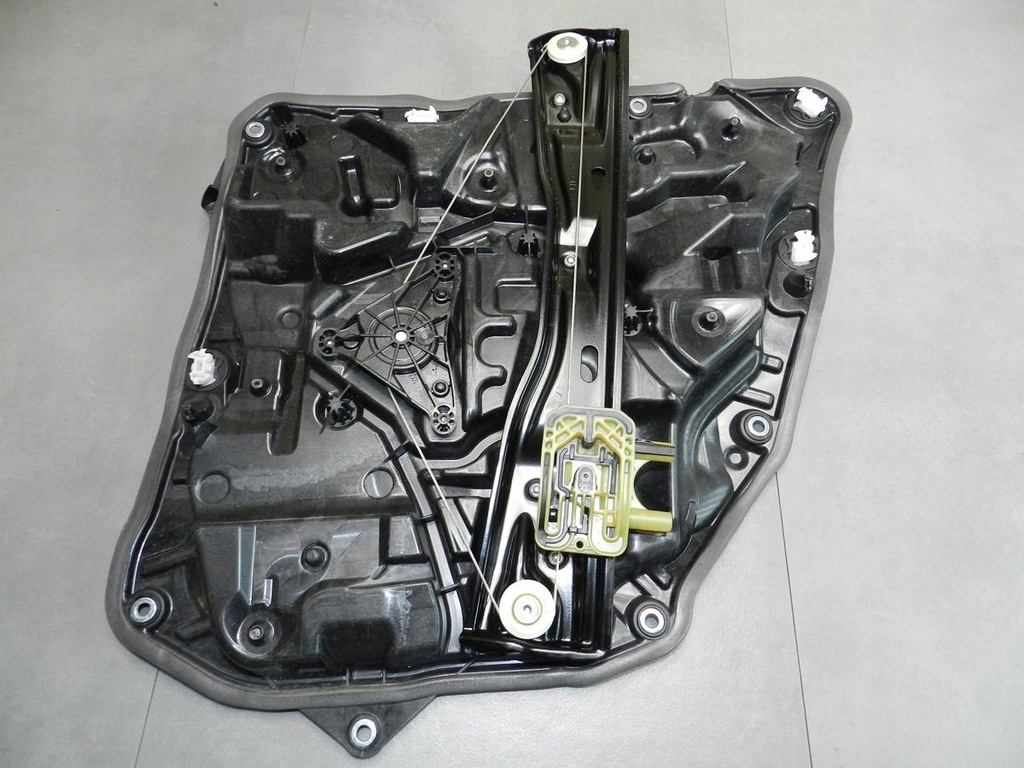 фото №5, Механизм стекло задняя bmw оригинальный номер 7365167