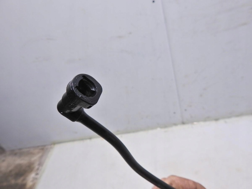 фото №3, Шланг топлива vw golf v plus 1.9 tdi 1k0201380a