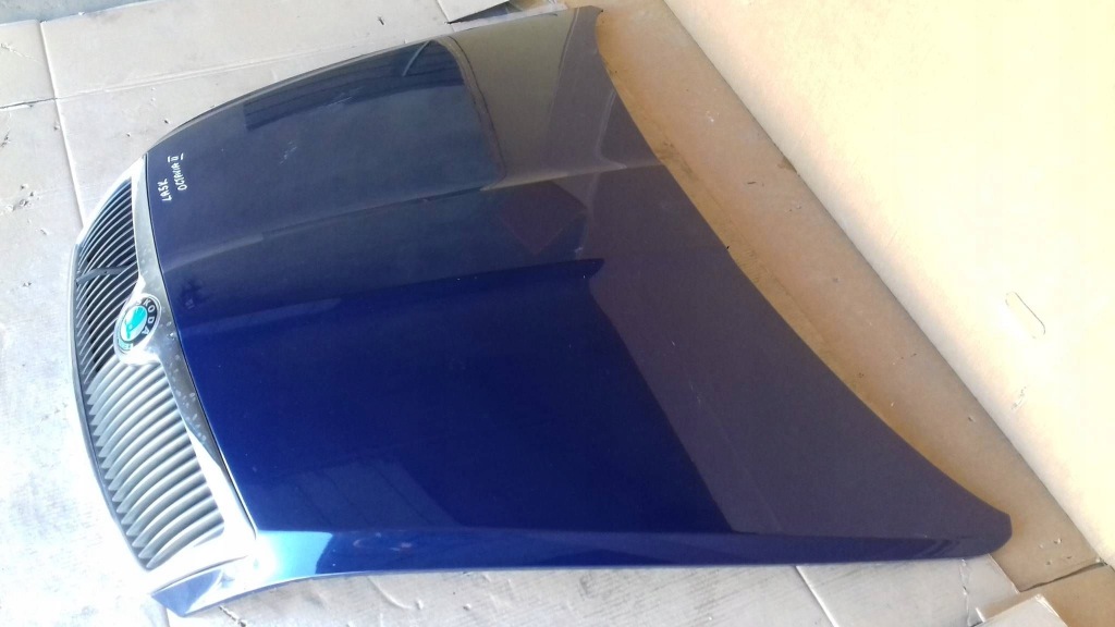 Капот крышка перед передняя skoda octavia ii 04-08 lak. lf5a Недорого