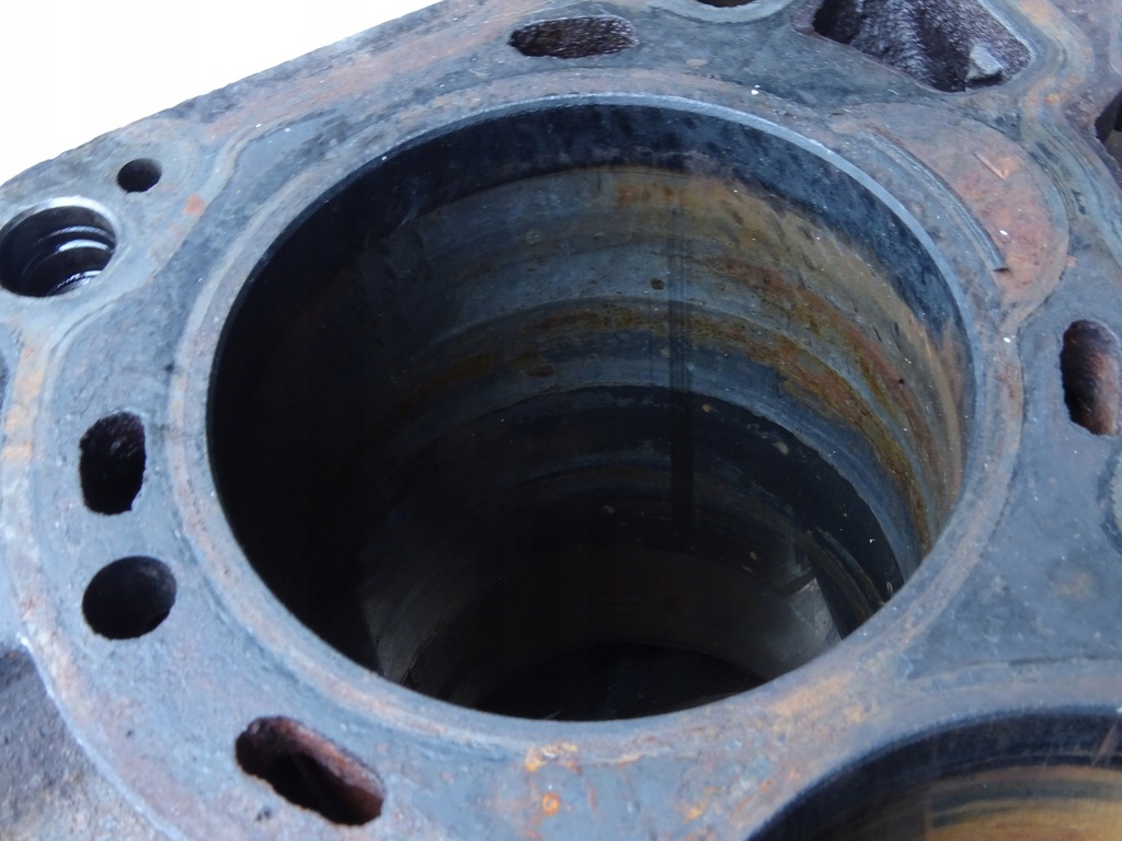 фото №11, Блок двигуна голий nissan patrol gr y61 2.8 tdi