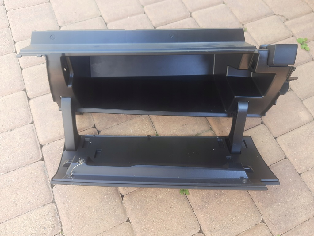 фото №4, Бардачок пассажира toyota prius iii 09-15r