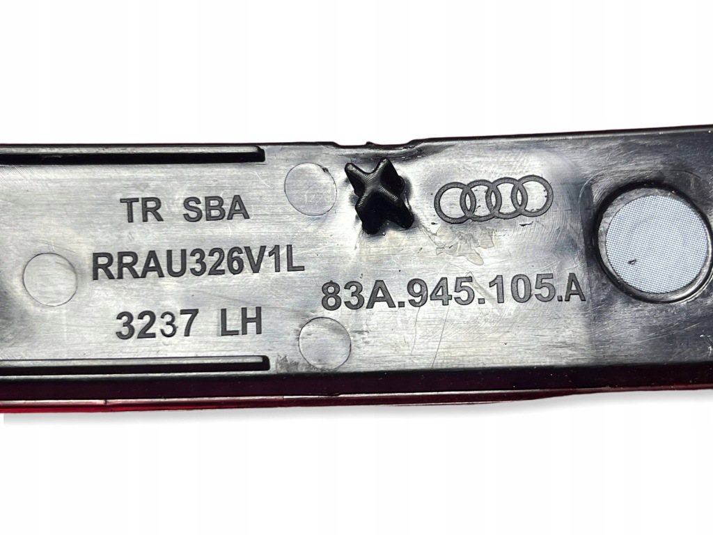 Отражатель бампера левый задний  audi q3 2 83a 2018- 83a945105a !j Киев