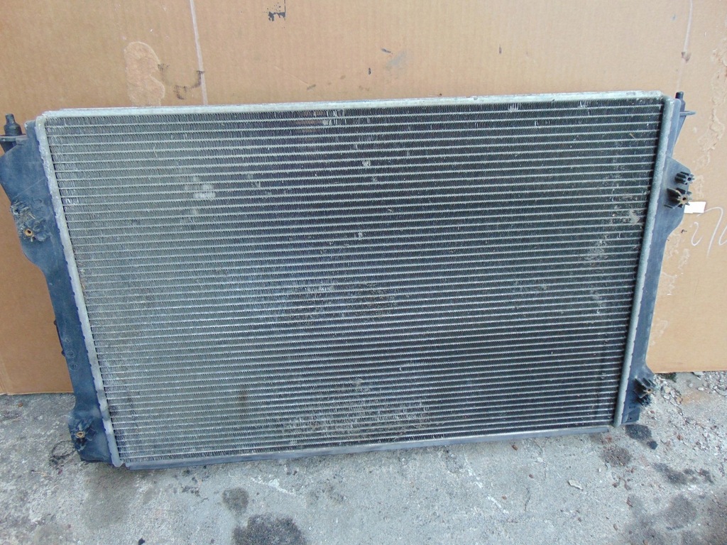 фото №7, Радиатор wody a6 c6 2.0 tdi 4f0121251q