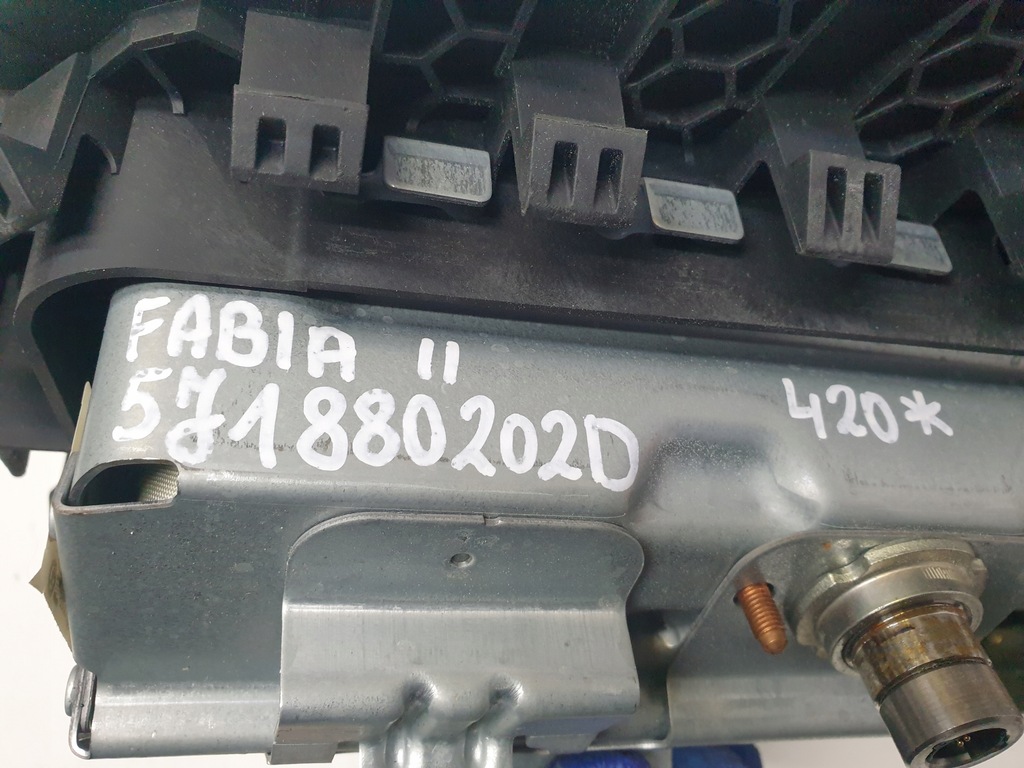 фото №9, Подушка пасажира skoda fabia ii 5j1880202d