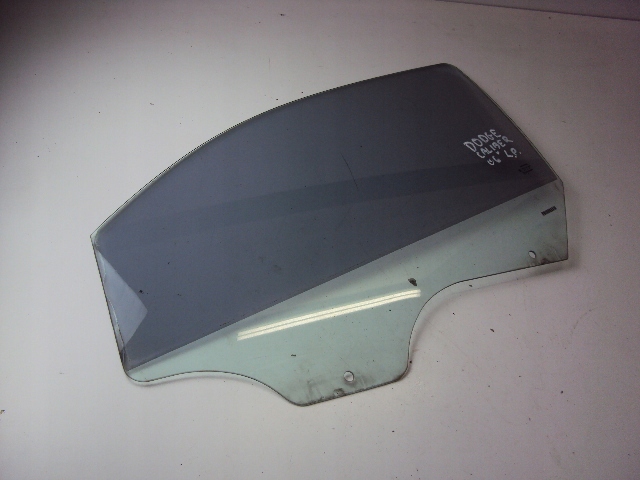 фото №3, Стекло дверь левый перед dodge caliber 2006 rok