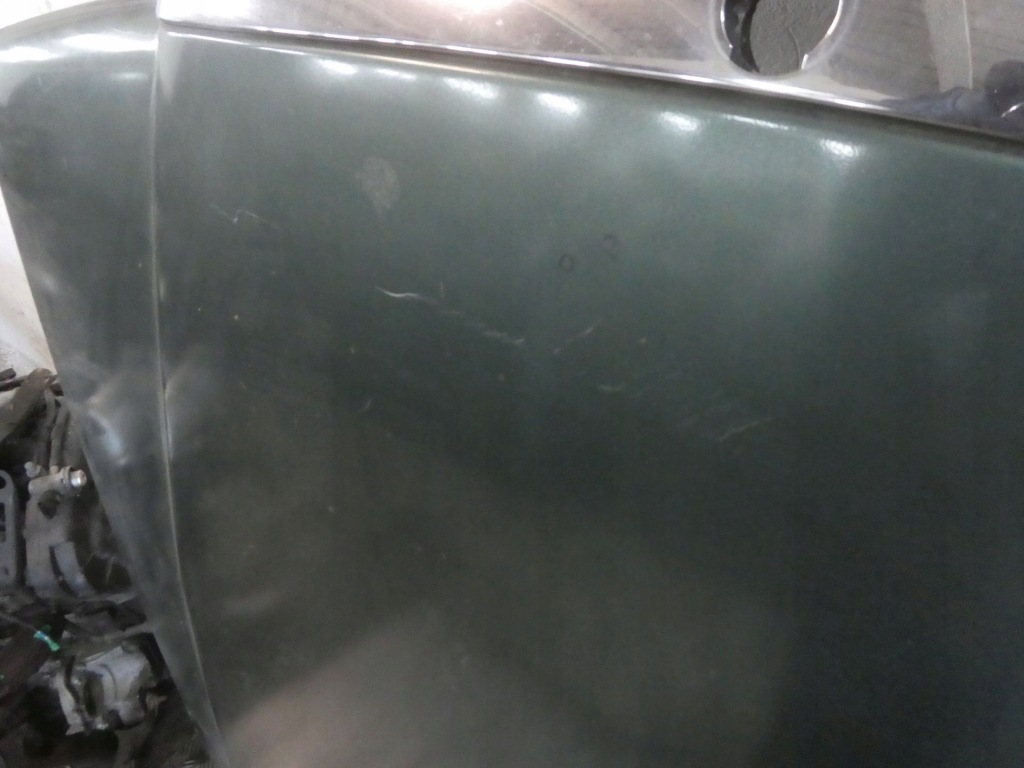 Капот решітка радіатора mercedes w124 Ціна