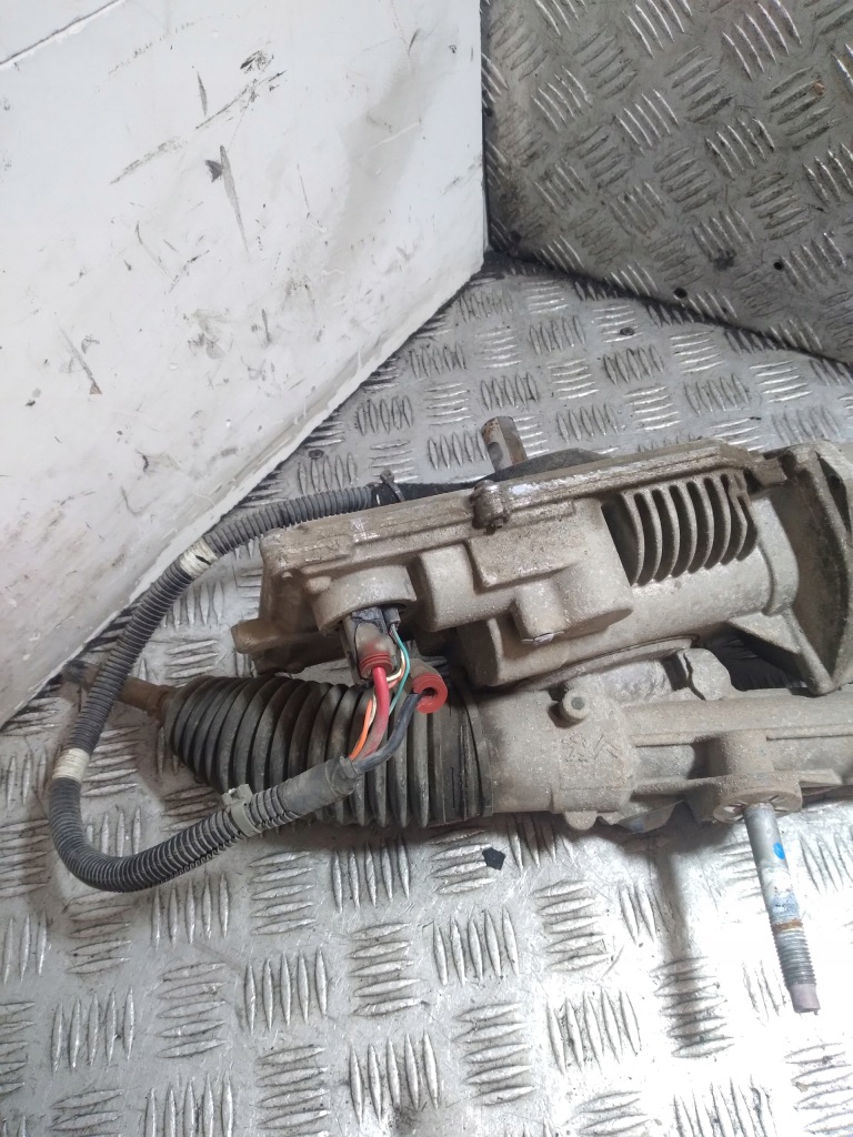 Рулевая рейка citroen ds-3 9673670180 Цена