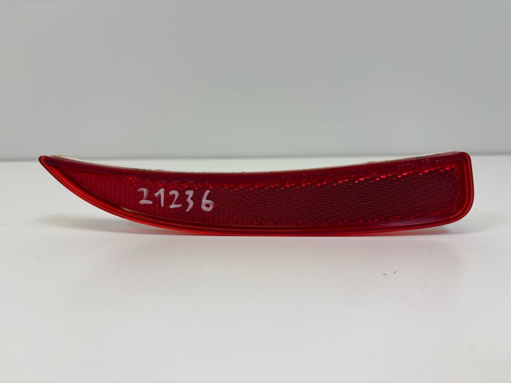 фото №1, Отражатель левая сторона opel karl 2019 95182608