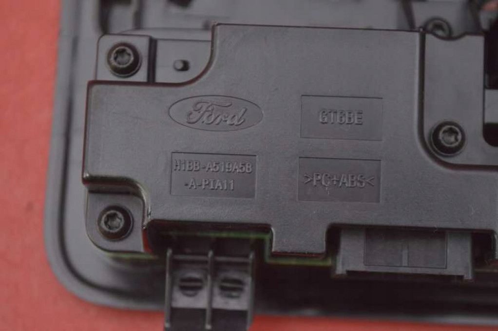 фото №10, Лампа освещение салона перед jx7b-a519a58-j ford kuga 3 iii mk3 st-line