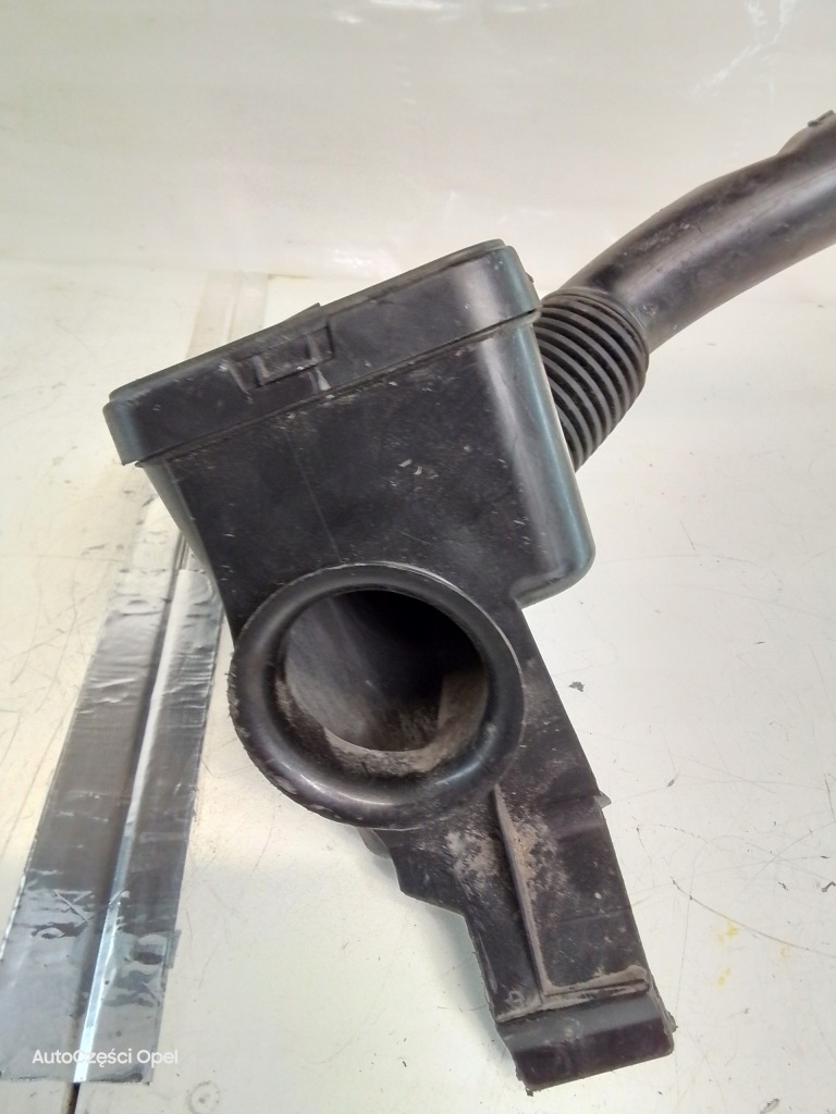 N841 труба шланг воздуха резонатор opel crossland x 1.2t 9662647660 Доставка