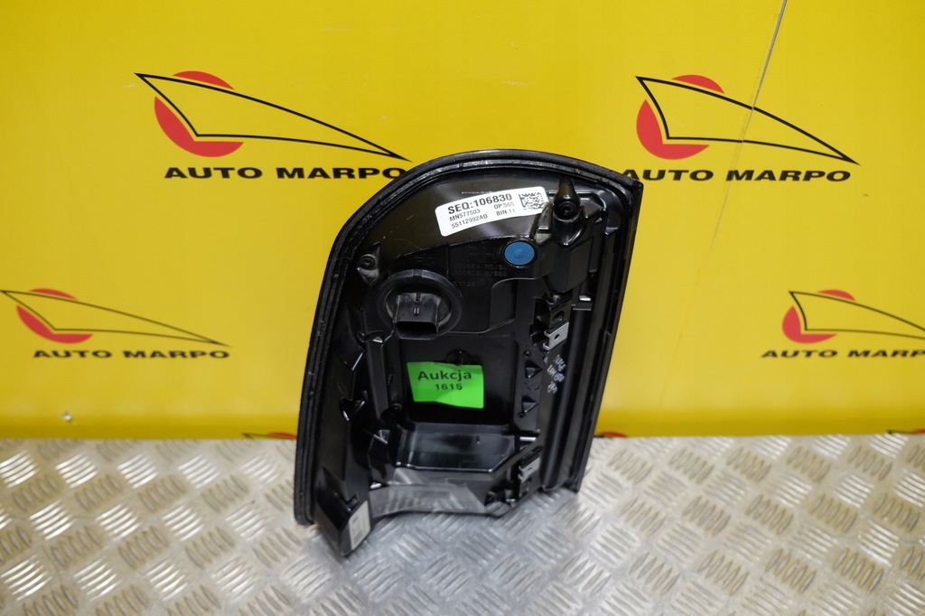 фото №11, Dodge ram 1500 2019- лампа задня права czarna led usa