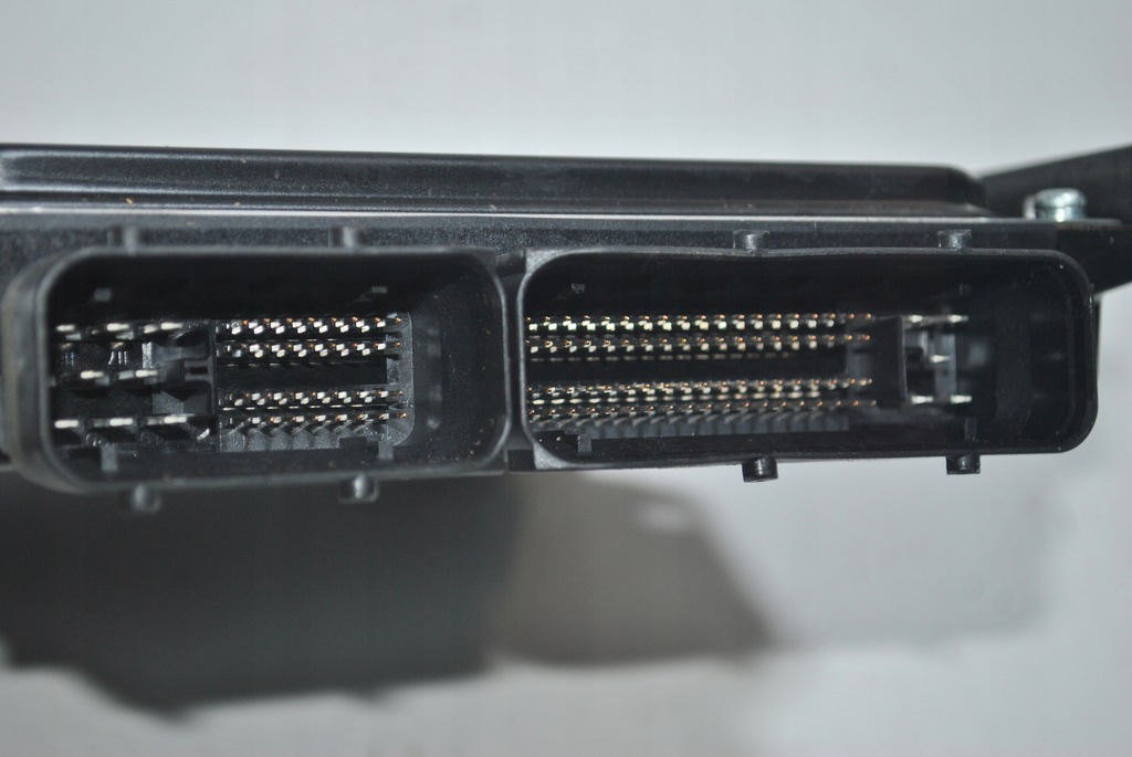 фото №8, Бортовой компьютер двигателя mazda 5 2.0 275800-6672 rf7n18881s