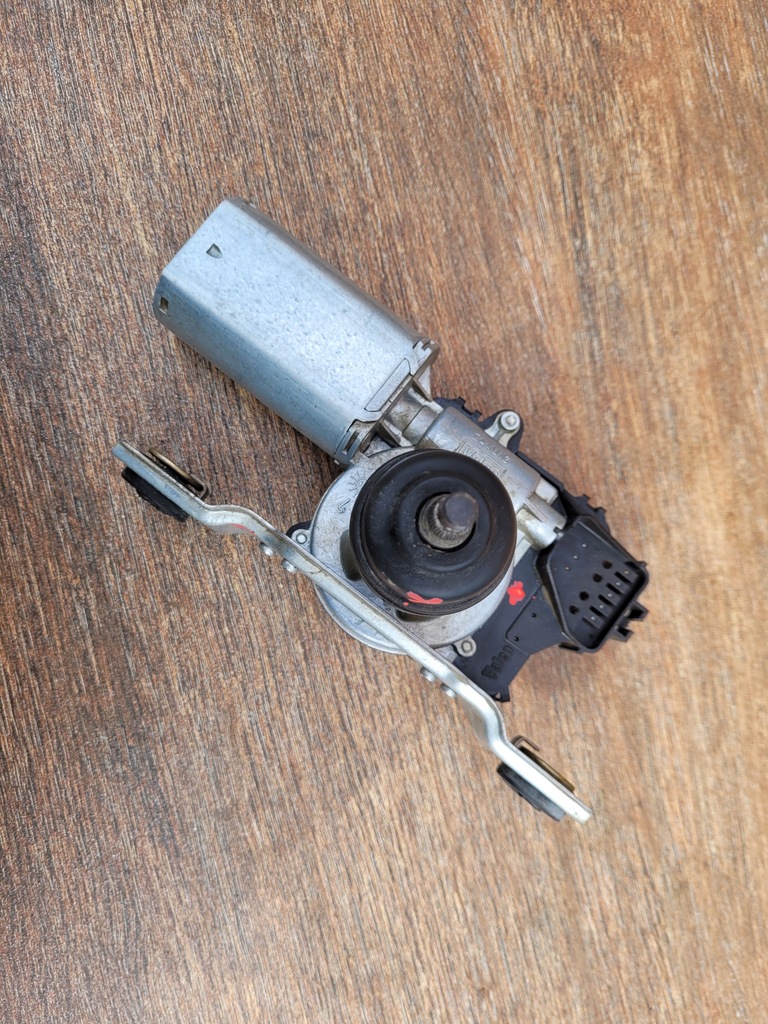 фото №9, Jeep cherokee kj 01-07r моторчик дворники задний