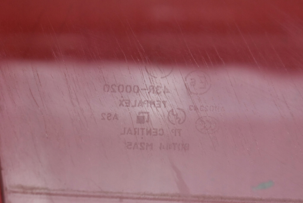 фото №6, Стекло боковая правая перед передняя subaru forester 2 ii 02-05