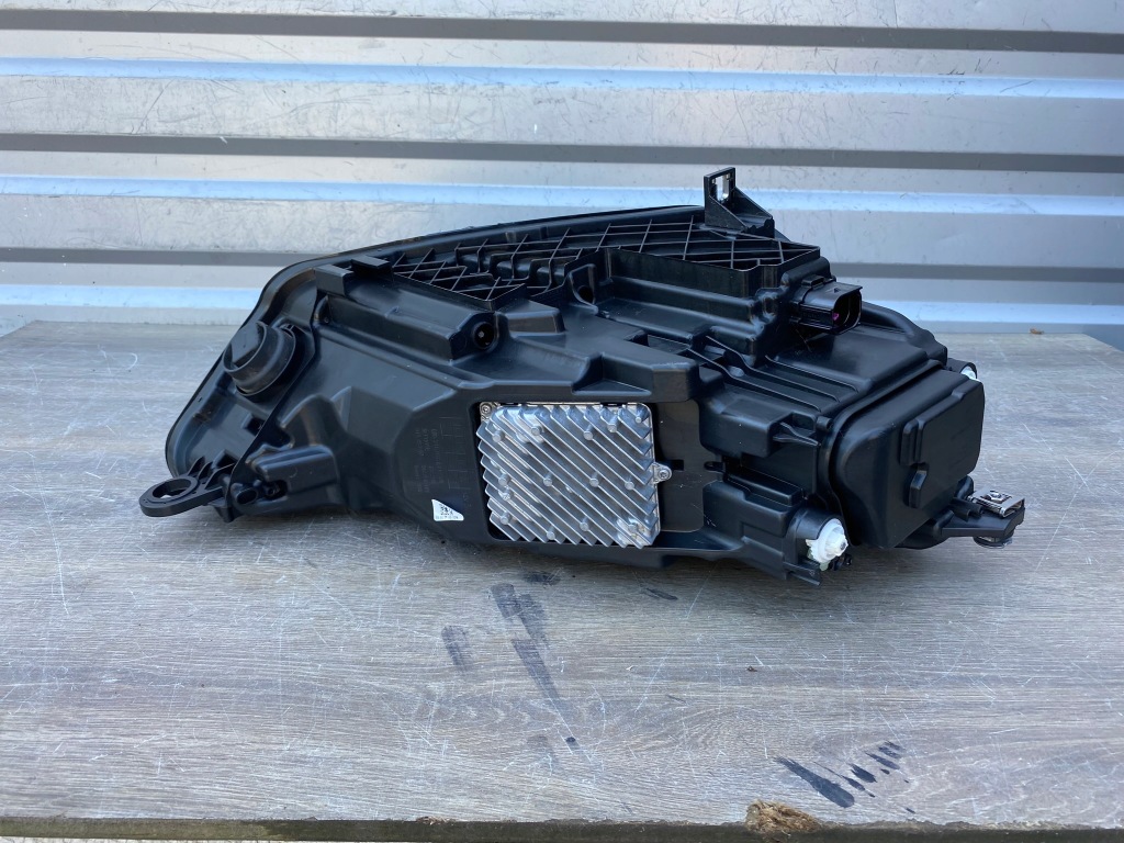 Audi q5 2 рестайлинг  фара передняя левая 80a941033f full led Недорого