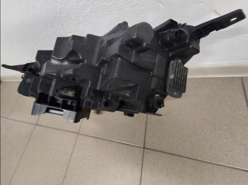 фото №15, Лампа передня перед ford kuga mk3 full led lv4b