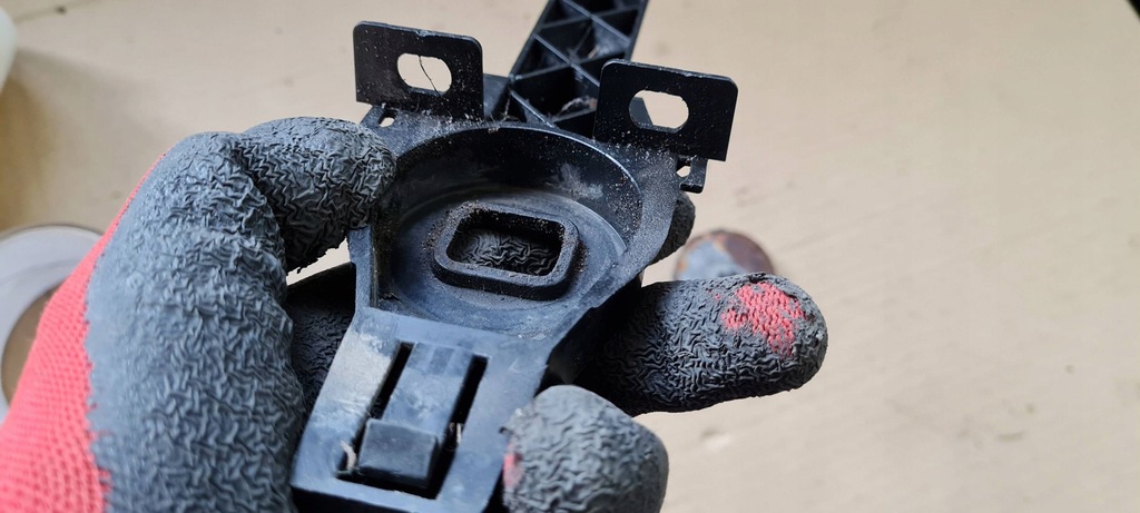 фото №7, A4 b8 lift s4 кронштейн кронштейн радиатора нижние крепление a5 q5 8k0805201