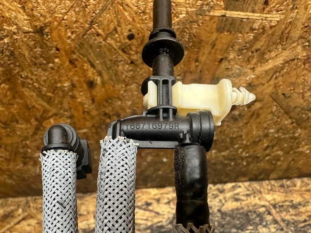 фото №3, Дроти повернення палива пального renault master 166716979r