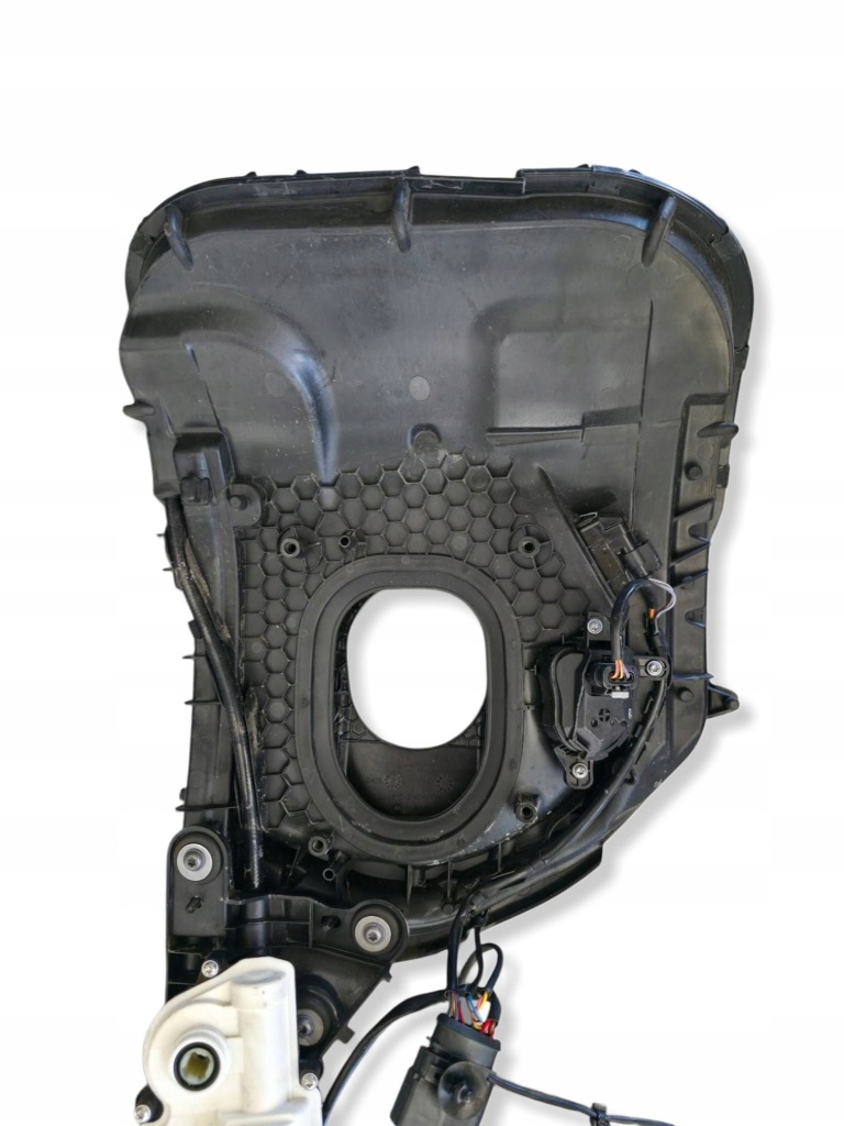 Porsche taycan разъём зарядки 9j1821941f в Украине