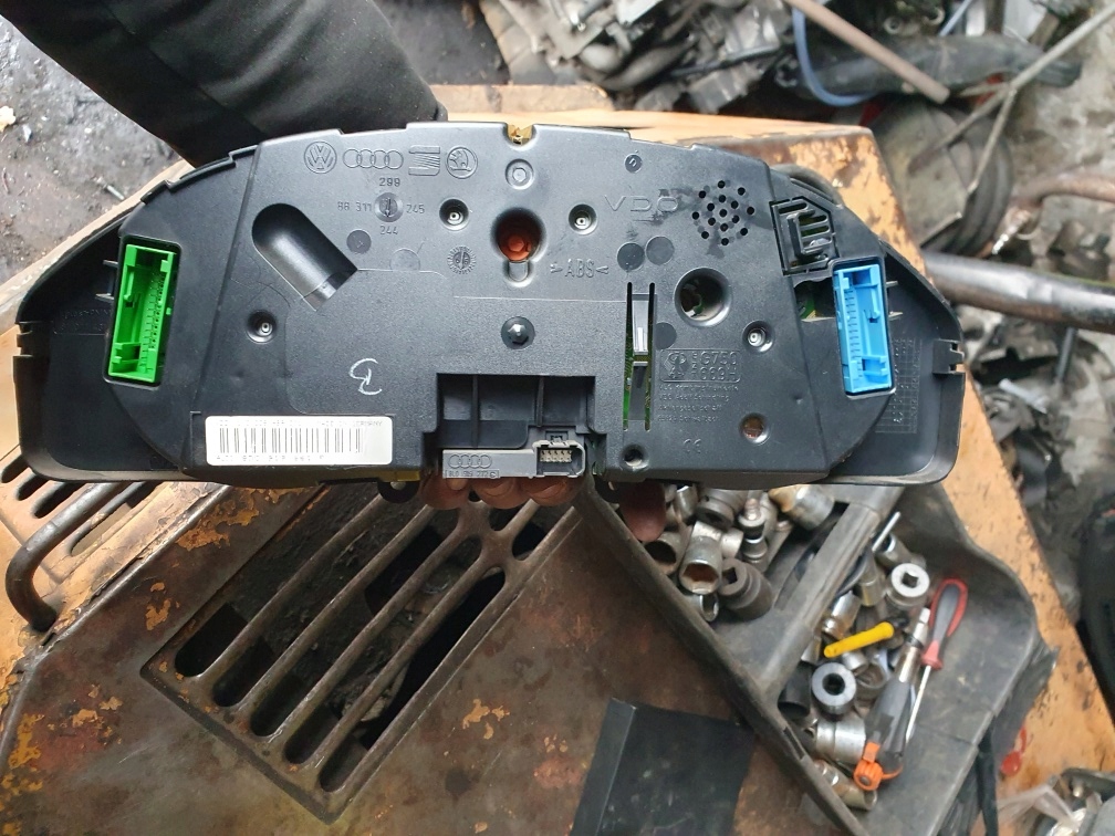 фото №8, Бардачок пасажира audi a4 b5 1.9 tdi afn kombi lz6l