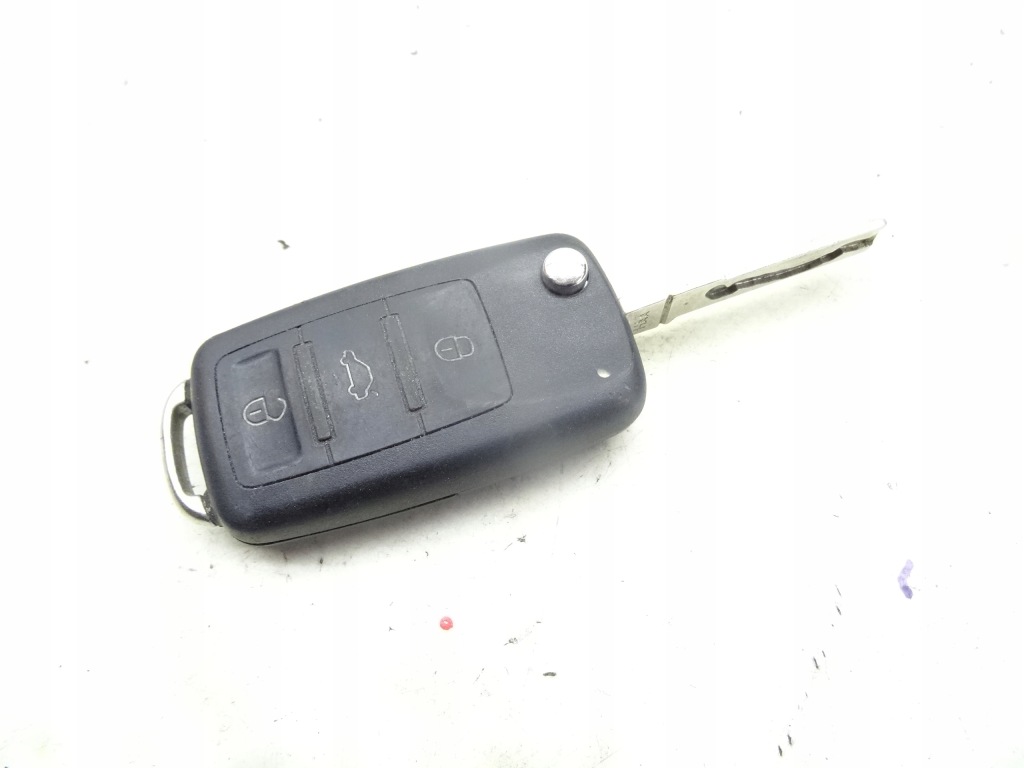 фото №1, 4e0837220m audi a8 d3 ключ pilot