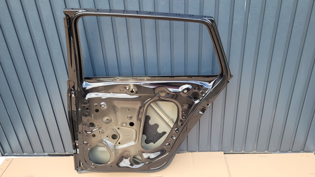 фото №7, Дверь задняя задние правое skoda kamiq 658