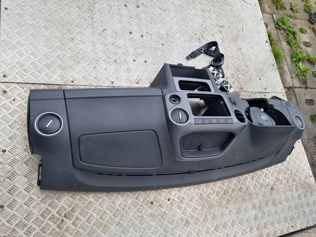 фото №7, Vw amarok консоль приборная панель подушка безопасности ремни оригинал