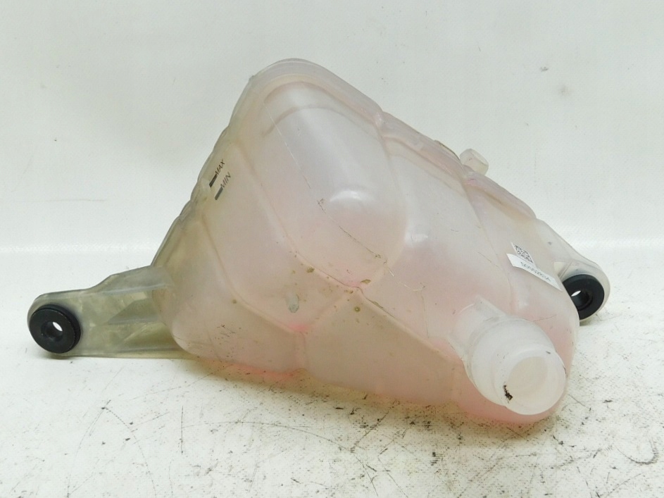 фото №3, Бак расширительный - alfa romeo stelvio giulia