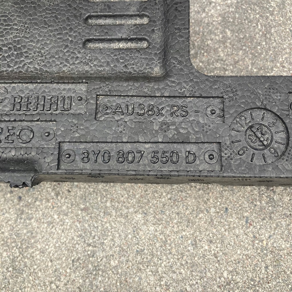 фото №7, Audi a3 / s3 / rs3 8y0 2020- абсорбер бампера перед 8y0807550d