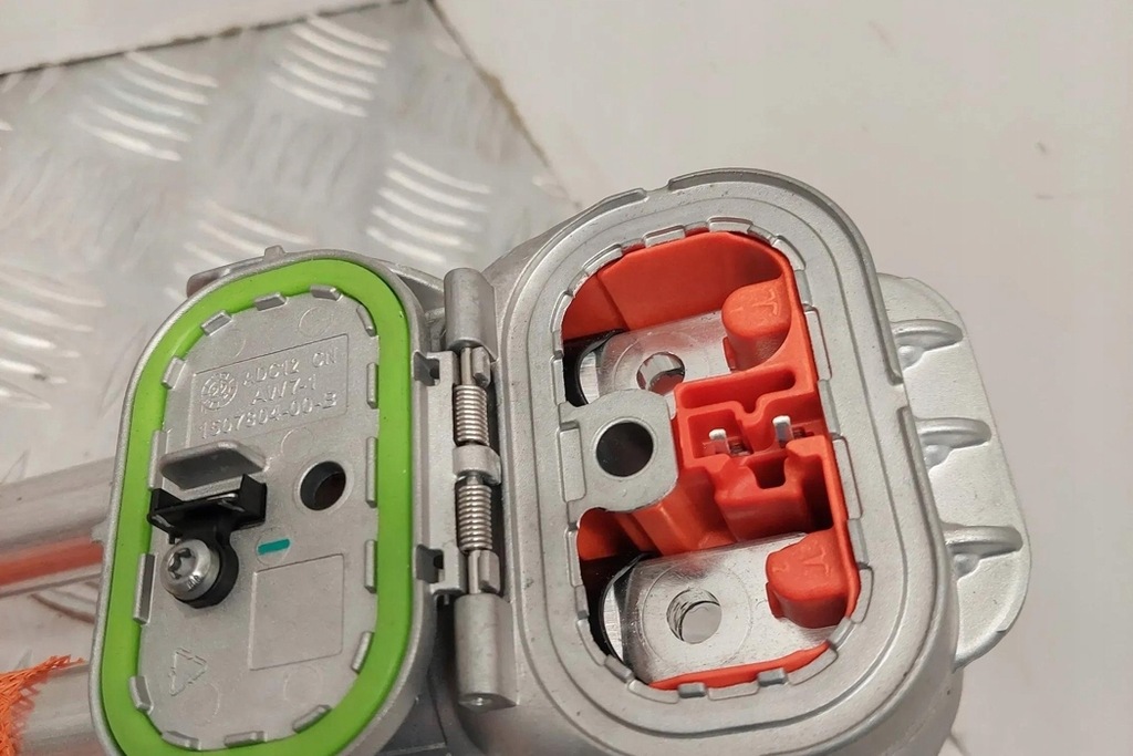 фото №8, Кабель зарядки аккумулятора tesla 150939510c electric 2022