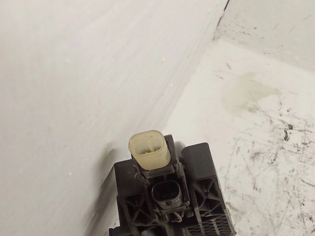 фото №9, Audi a8 s8 d4 4h 2013 перед сторона правая ручка наружная дверь передних