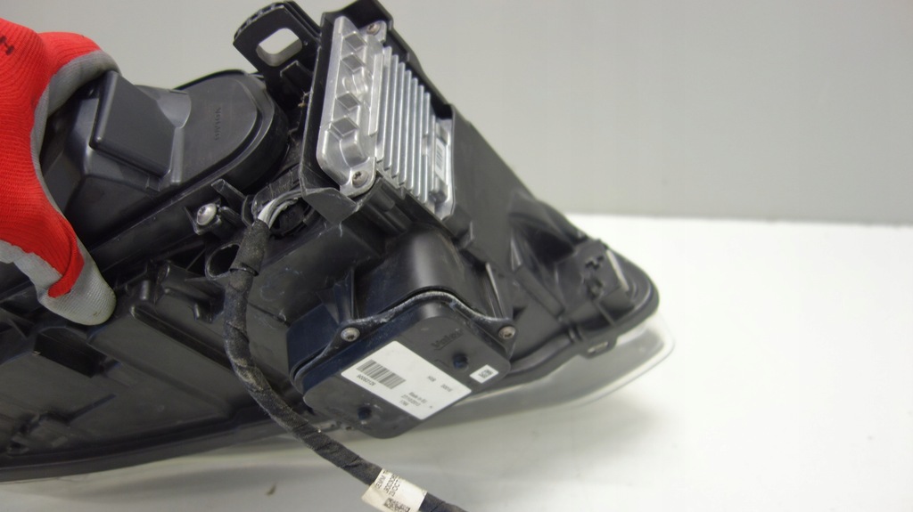 фото №6, Volvo xc60 lift лампа передняя левая 31395896 europa