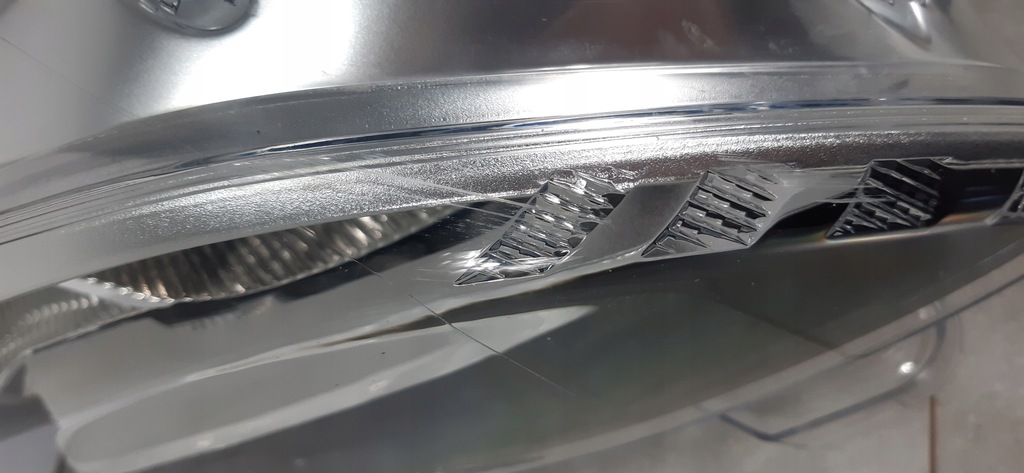 фото №9, Peugeot traveller expert 16- лампа правый перед правая передняя 9808572580-00