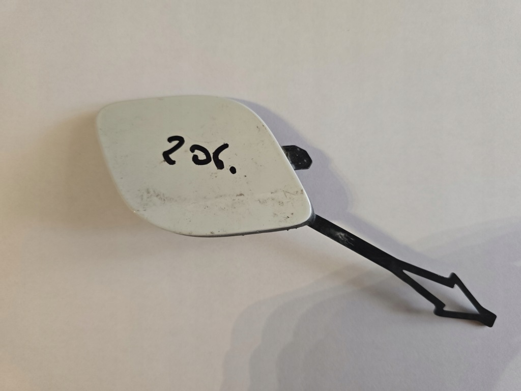 фото №1, Renault clio 5 v 20- заглушка фаркоп бампера перед 511806272r