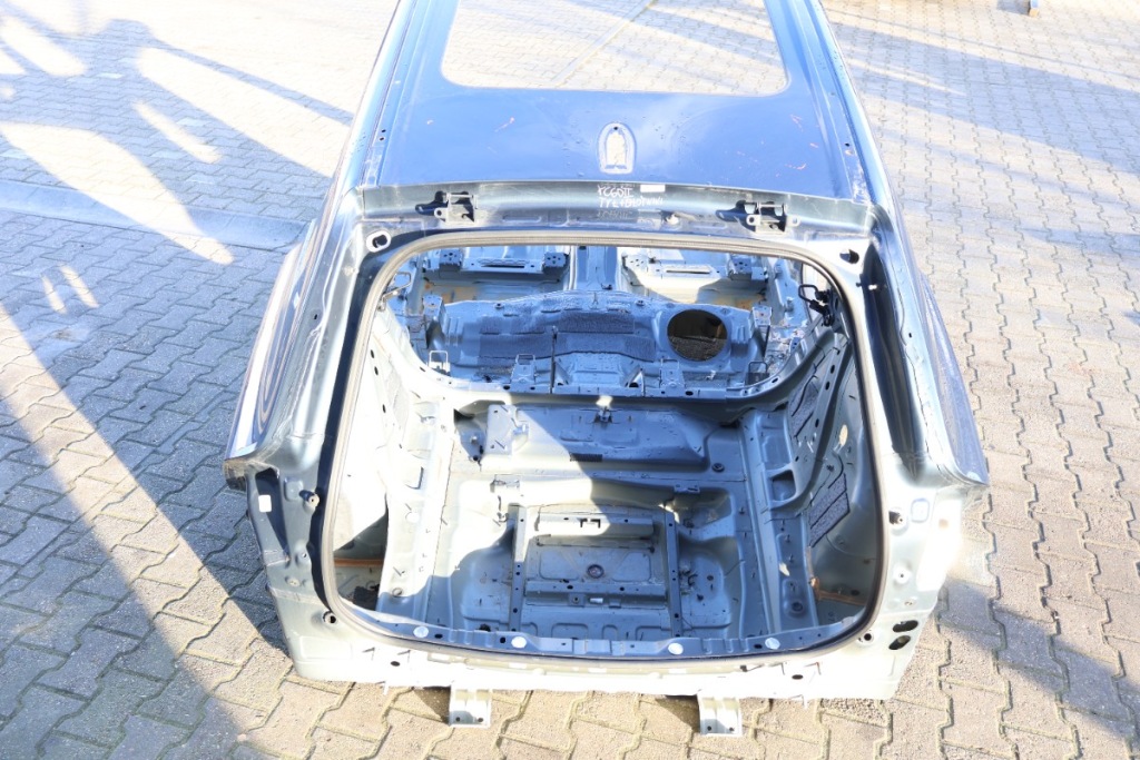 фото №1, Volvo xc60 ii чверть кузов задня крила правий лівий