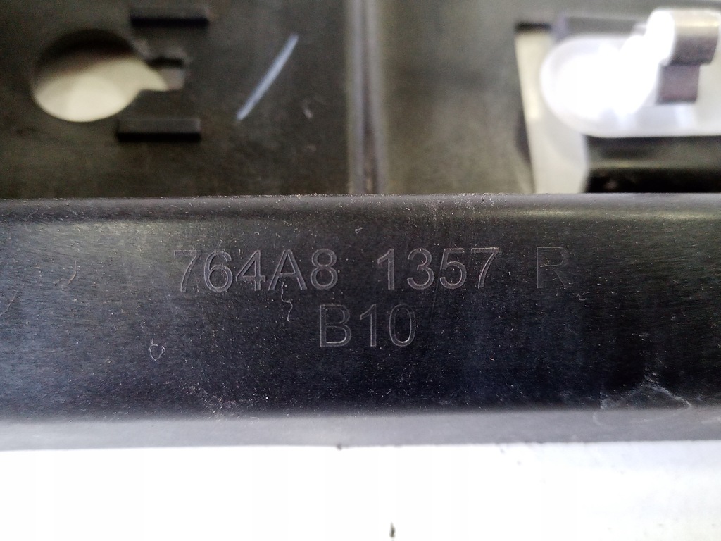 фото №3, Напрямна кронштейн поріг правий задня renault zoe