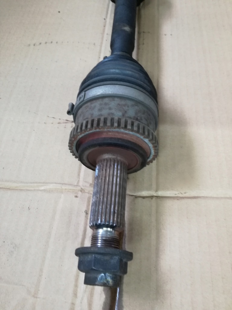 фото №3, Hyundai i30 ii 2012 - 2017 rok 1.4b приводной вал правая длинная