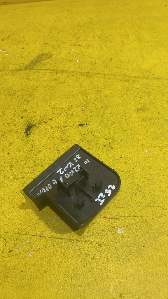 фото №1, Opel zafira b - заглушка сидінь - 3 ряд