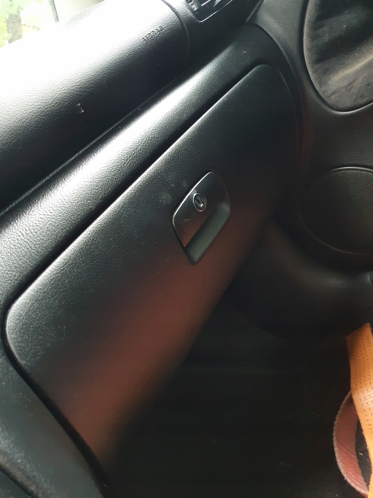 фото №10, Перемикач підігрів сидінь vw passat b5 3b0963563c