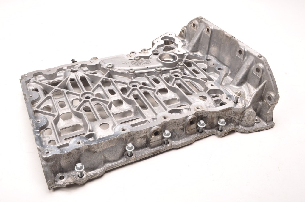 Mercedes w213 2.0 d поддон масляная a6540146100 с Разборки