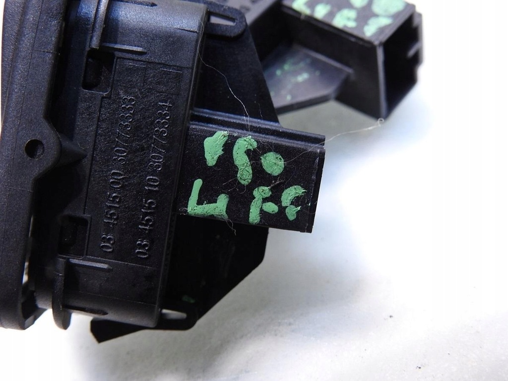 фото №9, Кнопка блокування двері volvo v50 lift 30773333